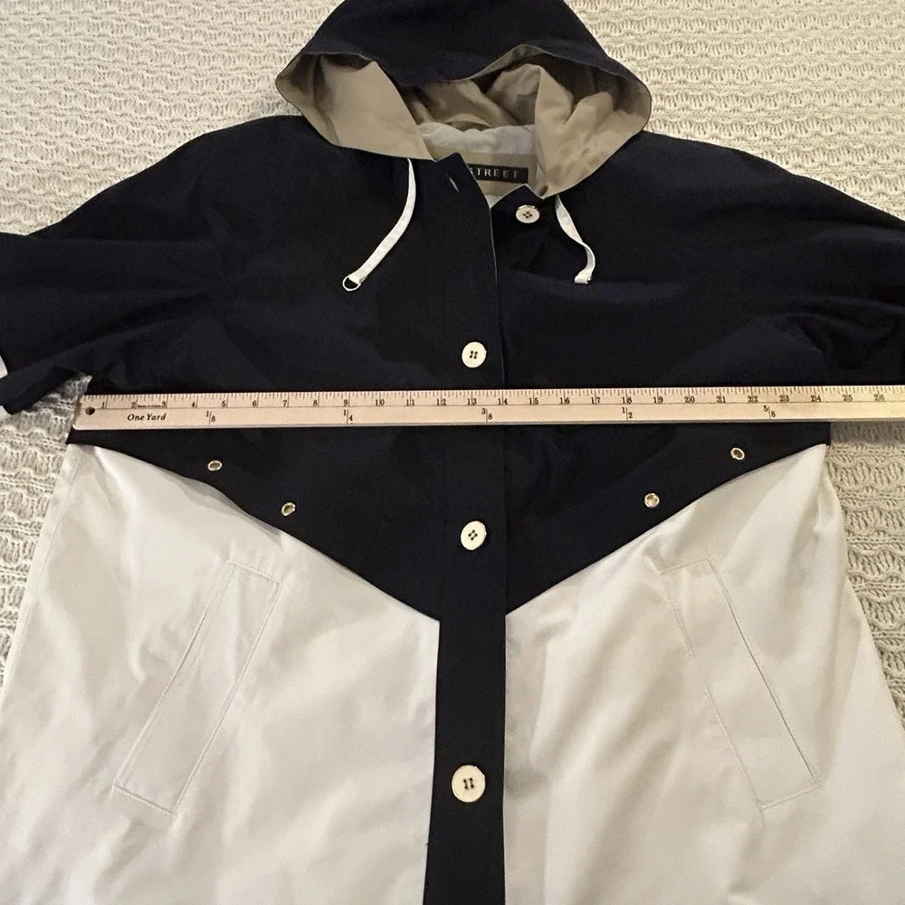 Fleet Street Women's XL Button Up Hooded Water‎ Resistant Jacket $90 New